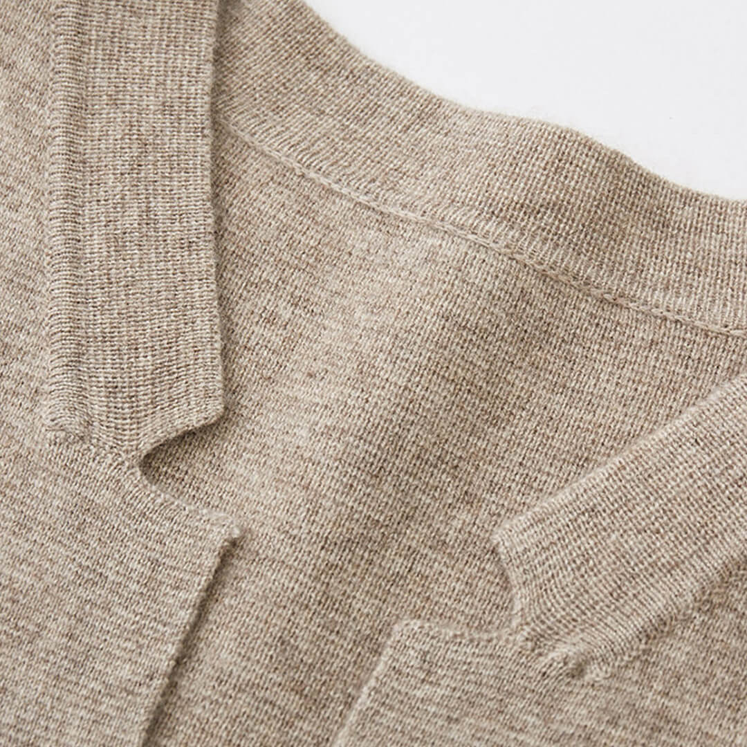 SIMON - THE UNFUSSY GENTLEMAN's CARDIGAN