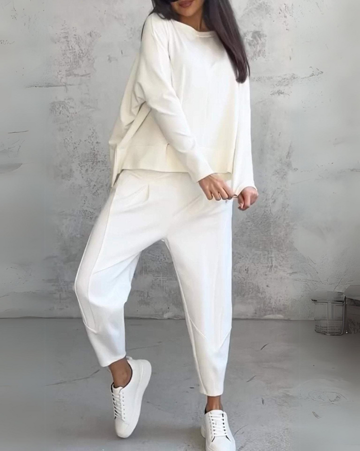 SAMARA – CHIC EASE LOUNGEWEAR SET
