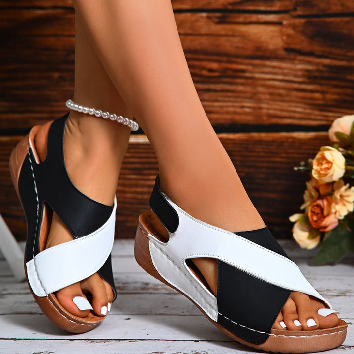 HARLENE - ULTRA COMFY ORTHOPEDIC SANDALS