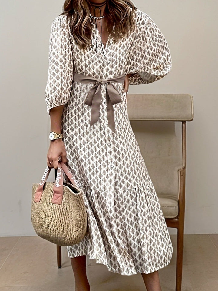 DIXIE - CLASSIC DRESS WITH BUTTONS AND BOW DETAILING