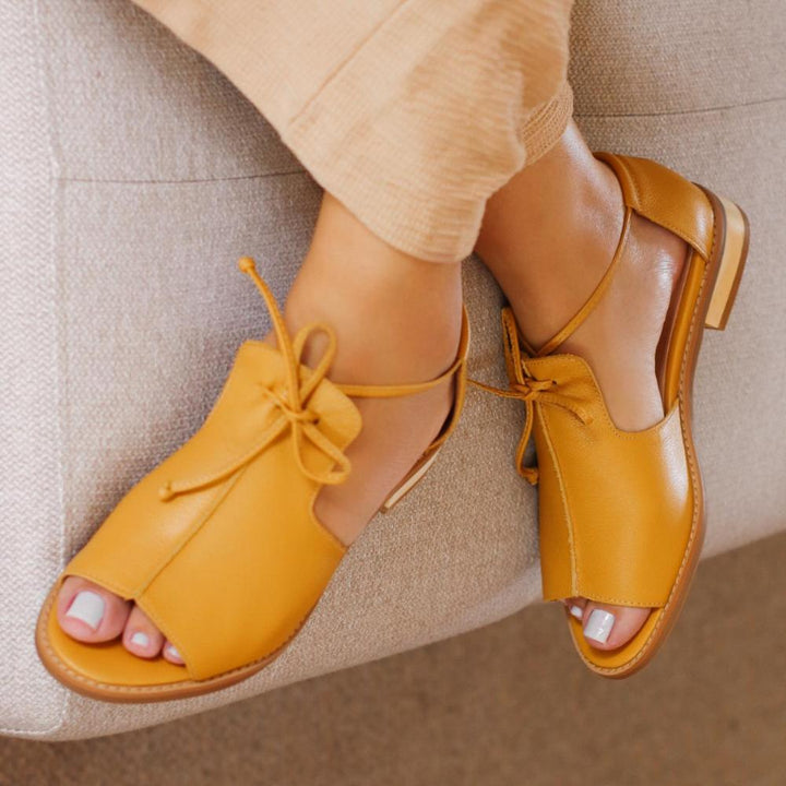 VALESKA - STRAP-STYLE LEATHER SANDALS